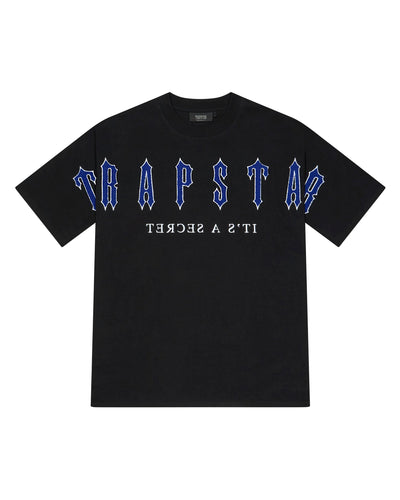 ARCH CHENILLE DECODED 2.0 TEE - BLACK/PUPLE