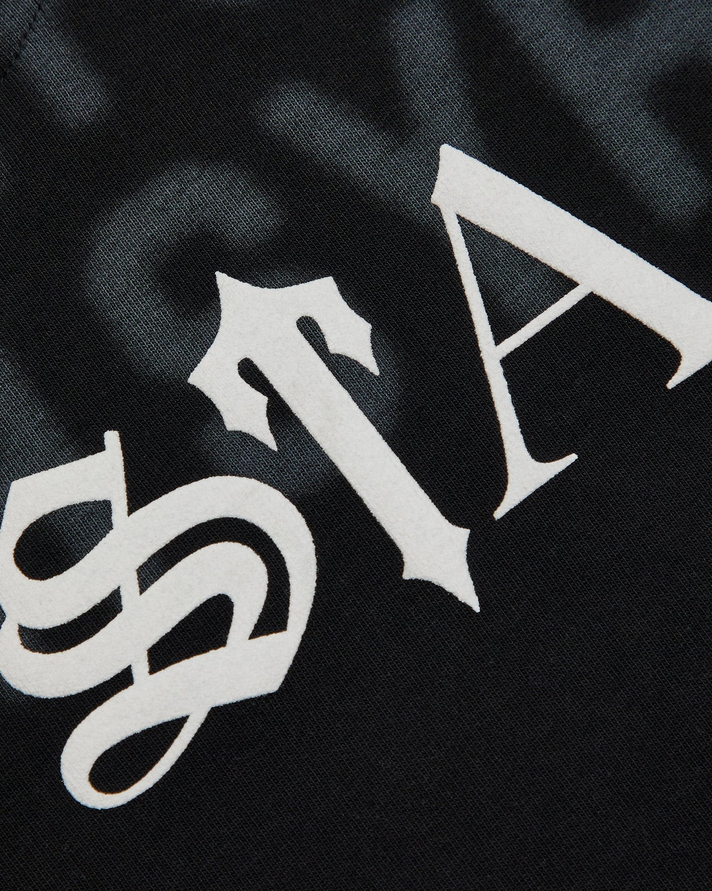 TRAPSTAR X COUGH SYRUP SCRIPT PUFF TEE - BLACK*