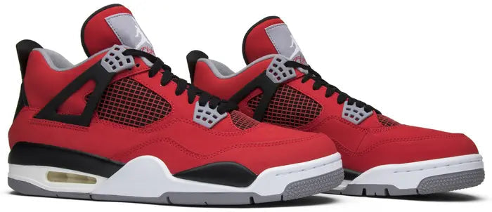 Air Jordan 4 Retro Toro Bravo