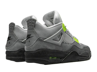 Air Jordan 4 Retro SE 95 Neon