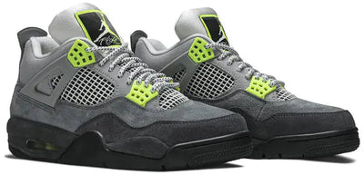 Air Jordan 4 Retro SE 95 Neon