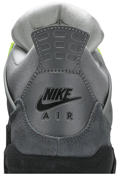 Air Jordan 4 Retro SE 95 Neon