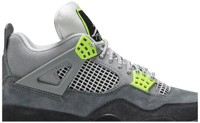 Air Jordan 4 Retro SE 95 Neon