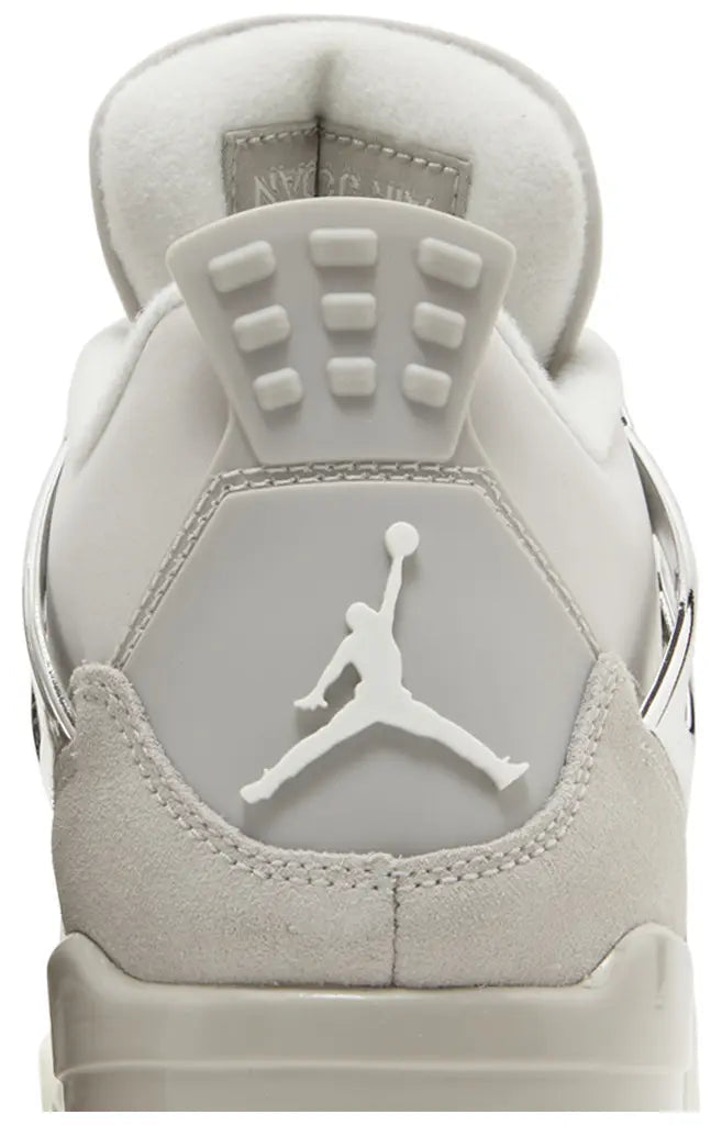 Air Jordan 4 Retro Frozen Moments