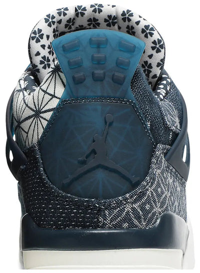Air Jordan 4 Retro SE Deep Ocean