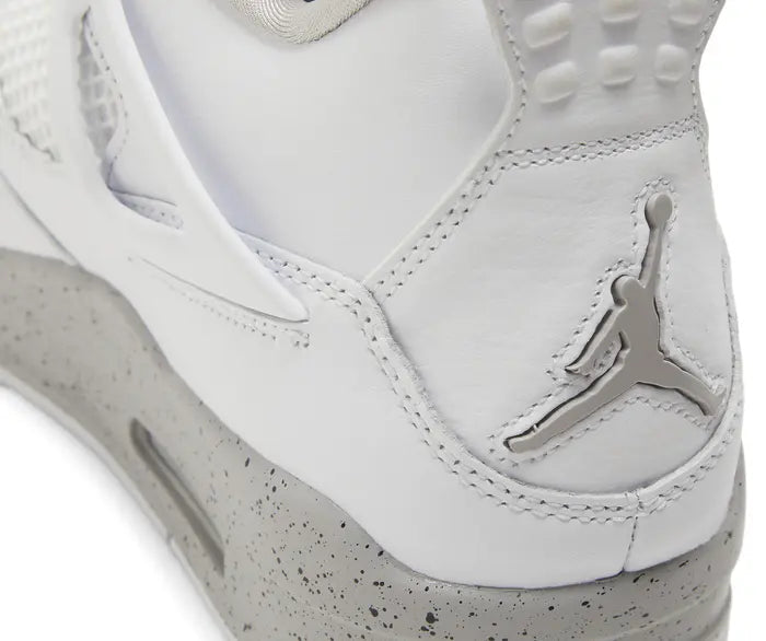 Air Jordan 4 Tech White (White Oreo)