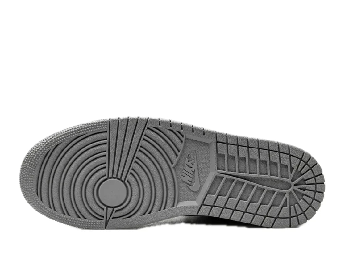 Air Jordan 1 Low Light Smoke Grey