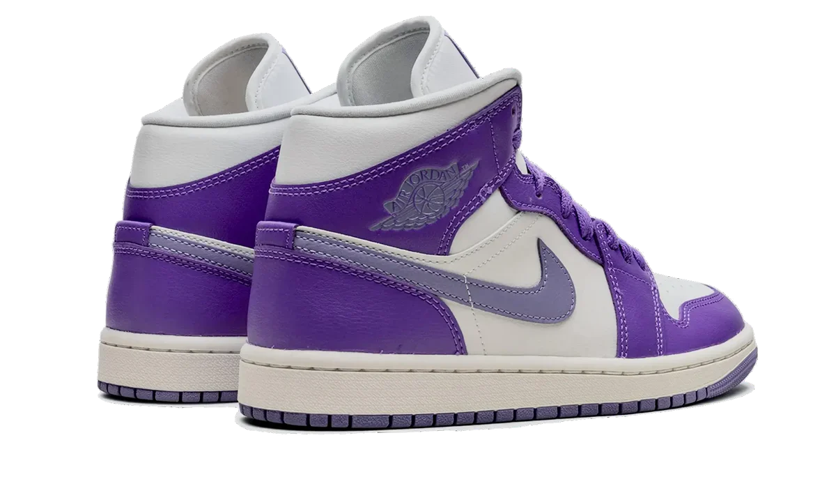 Air Jordan 1 Mid Action Grape