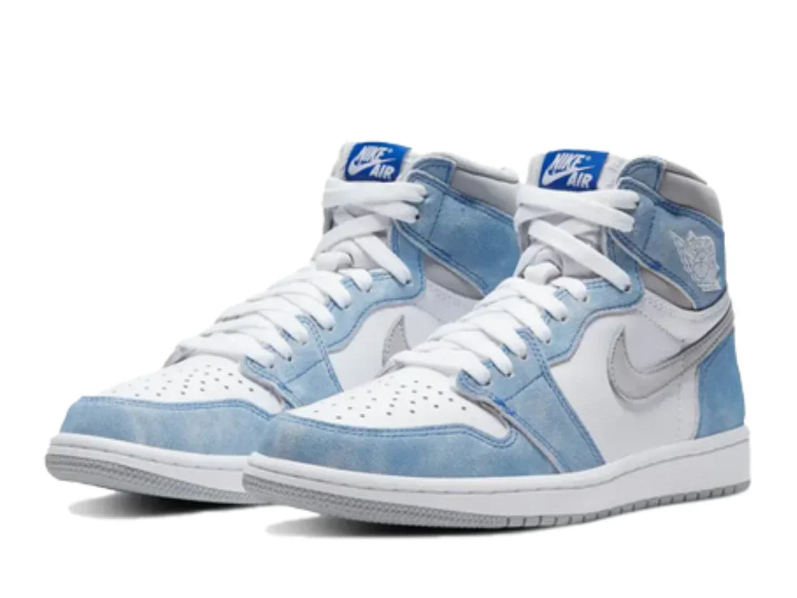 Air Jordan 1 Retro High OG Hyper Royal